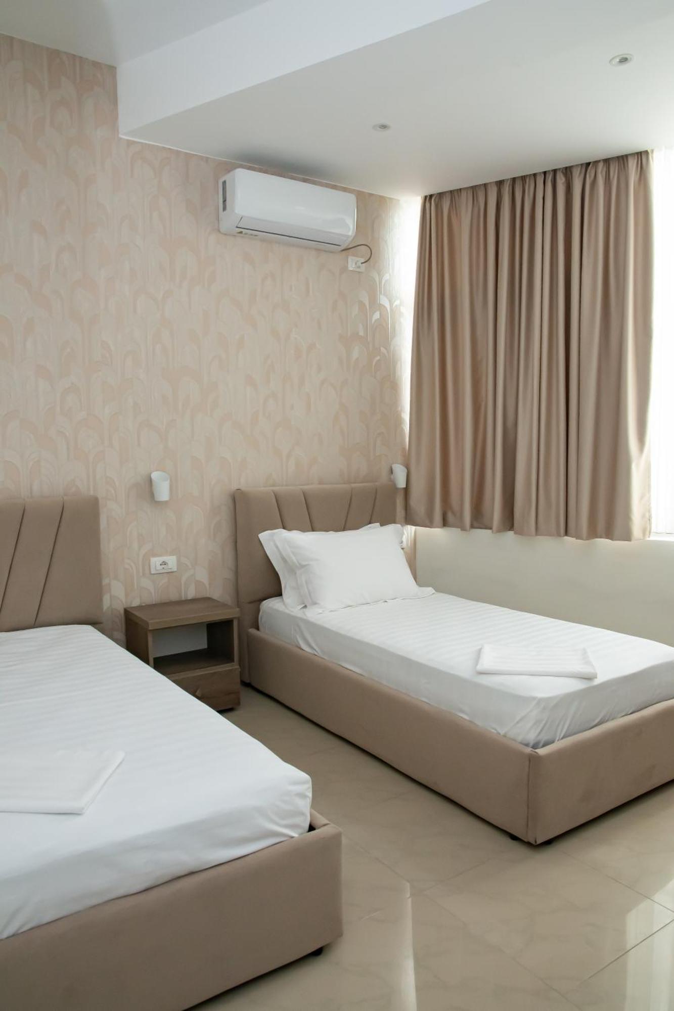 Alv Rent Rooms วญอเรอ ภายนอก รูปภาพ